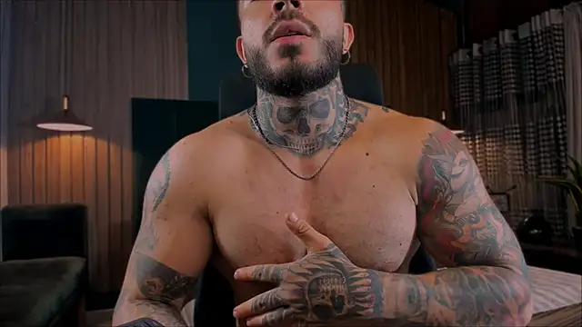 LeoSalvatore  online show from 30, 1, 2025