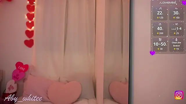 AbyWhitee online show from 18, 3, 2026