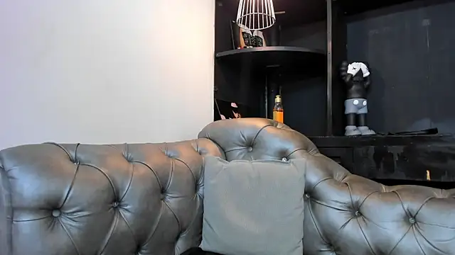 HeellBoy  online show from 5, 12, 2025