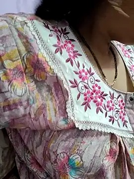 samitasharma online show from 3, 3, 2025