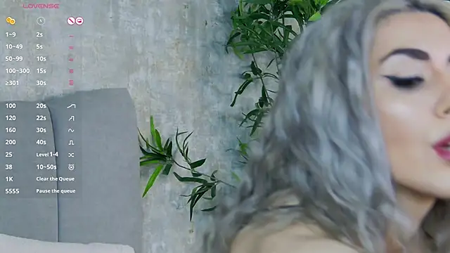 CelineMeyerr online show from 15, 1, 2025