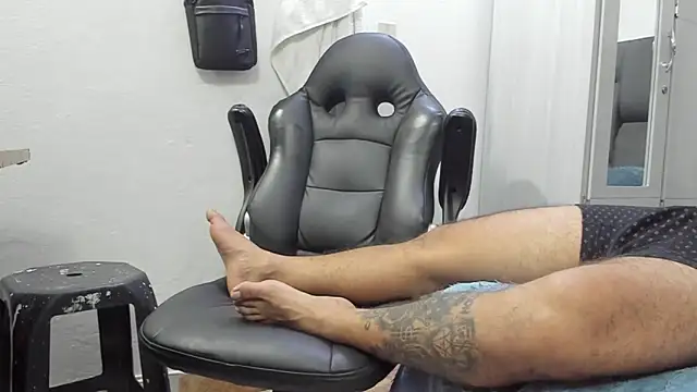 Lyon vach online show from 14, 1, 2025