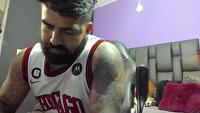 Lyon vach online show from 5, 2, 2026