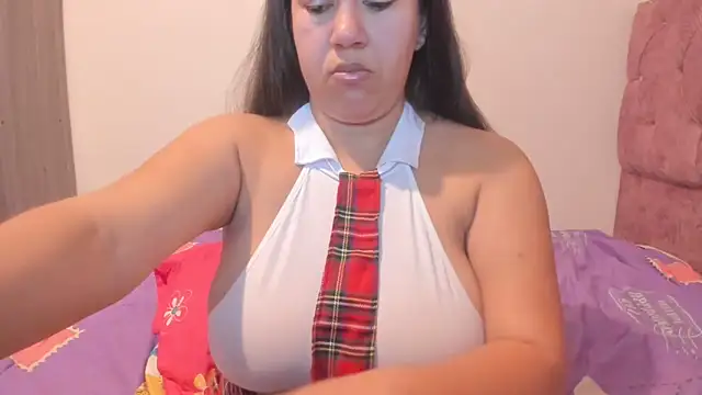 Snapshot of Catherine_tabarezx chatting on 4, 6, 2026 Catherine tabarezx online show from 4, 6, 2026