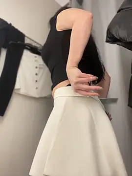 Roxana-Sexy online show from 5, 2, 2026