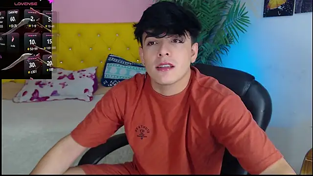 nolan twink1 online show from 4, 1, 2025