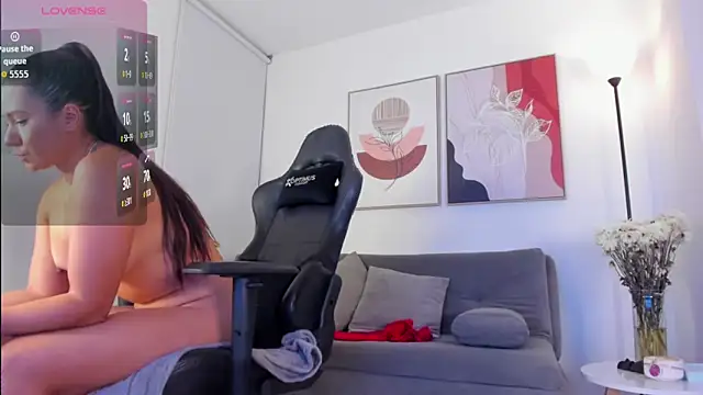 Snapshot of sofiiajones chatting on 15, 2, 2026 sofiiajones online show from 15, 2, 2026