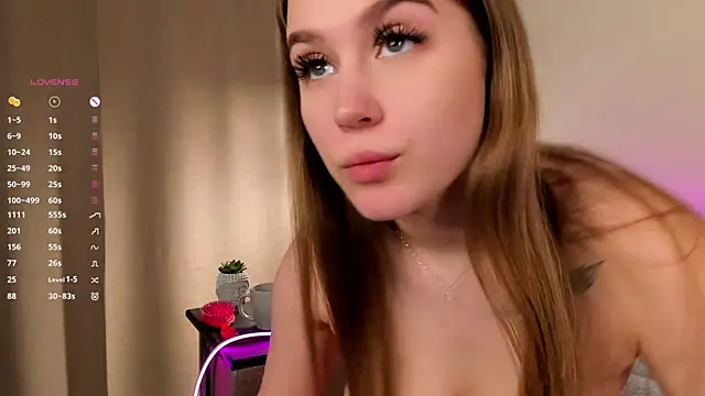 Snapshot of EdithHaskell chatting on 29, 12, 2024 EdithHaskell online show from 29, 12, 2024