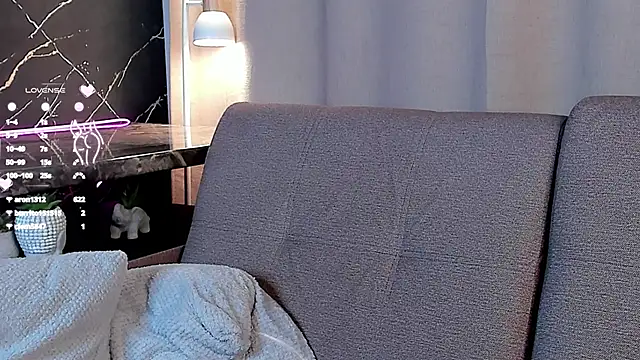 Snapshot of EdithHaskell chatting on 24, 2, 2025 EdithHaskell online show from 24, 2, 2025