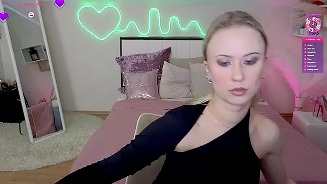 Snapshot of SashaBrooks chatting on 12, 5, 2026 SashaBrooks online show from 12, 5, 2026