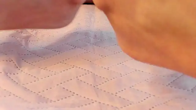 Julieta J online show from 11, 4, 2026