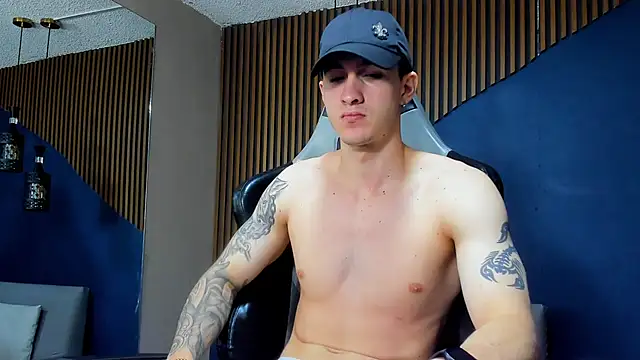 Snapshot of JacksonOlsenn chatting on 26, 1, 2025 JacksonOlsenn online show from 26, 1, 2025