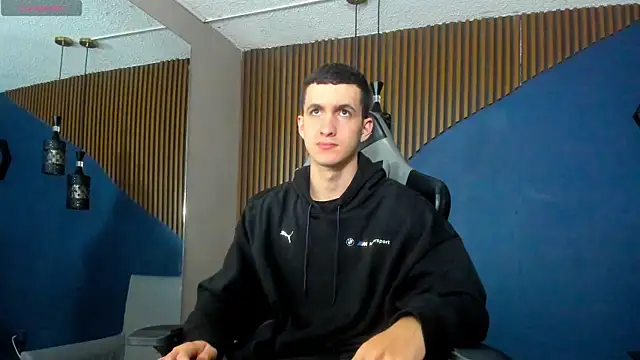 Snapshot of JacksonOlsenn chatting on 27, 1, 2025 JacksonOlsenn online show from 27, 1, 2025