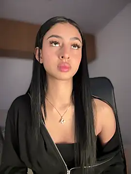 maddy bronw  online show from 13, 3, 2025