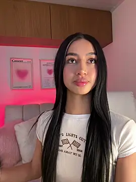 maddy bronw  online show from 10, 9, 2025