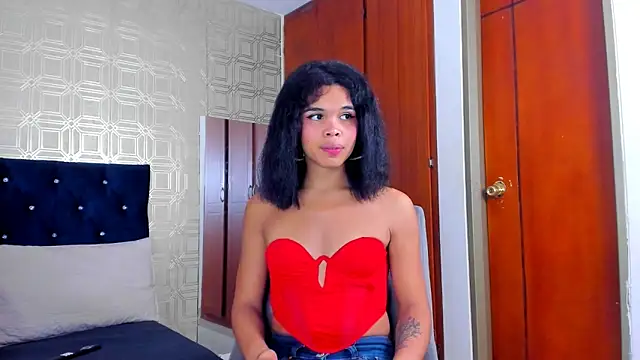 evelyn wine online show from 11, 3, 2025