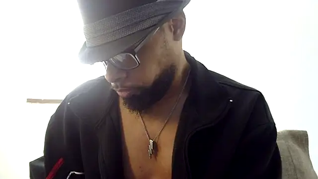 WhiskeyWood DuhGOD online show from 10, 10, 2025