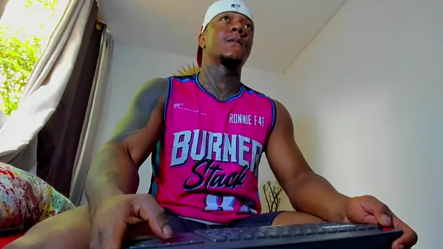 ronnie 7777 online show from 22, 12, 2025