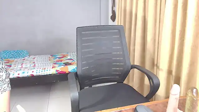 SusanLeroy online show from 16, 11, 2025