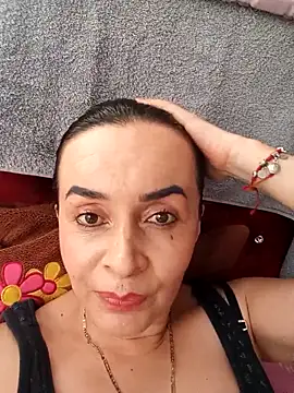 Samantha Sullivan  online show from 4, 11, 2025