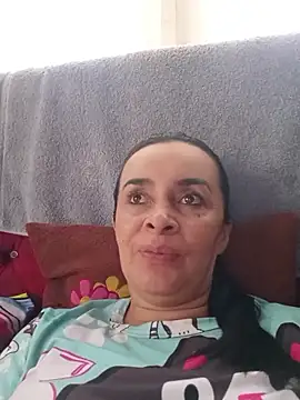 Samantha Sullivan  online show from 16, 4, 2026