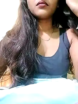 MISSQUEEN48 online show from 3, 2, 2025