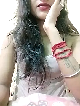 MISSQUEEN48 online show from 17, 2, 2026