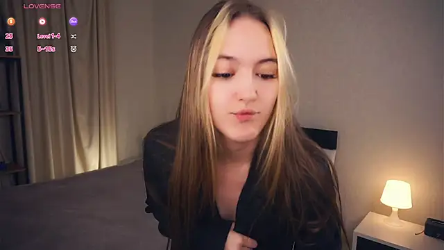 Snapshot of CathrynGeer chatting on 23, 1, 2025 CathrynGeer online show from 23, 1, 2025