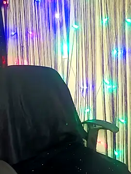 Snapshot of Sexy_eye-19 chatting on 8, 2, 2025 Sexy eye-19 online show from 8, 2, 2025