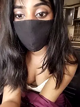 Snapshot of Sexy_eye-19 chatting on 12, 10, 2025 Sexy eye-19 online show from 12, 10, 2025