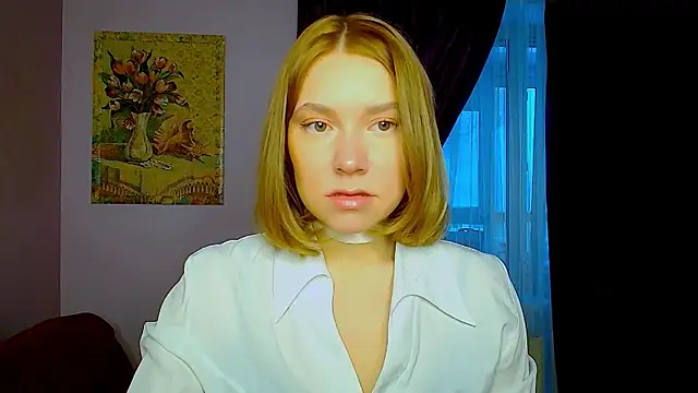 Snapshot of TaylorBre chatting on 16, 11, 2025 TaylorBre online show from 16, 11, 2025