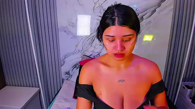 venusowen  online show from 12, 3, 2026