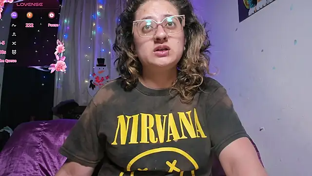 AnnieBigBoobs online show from 8, 1, 2025