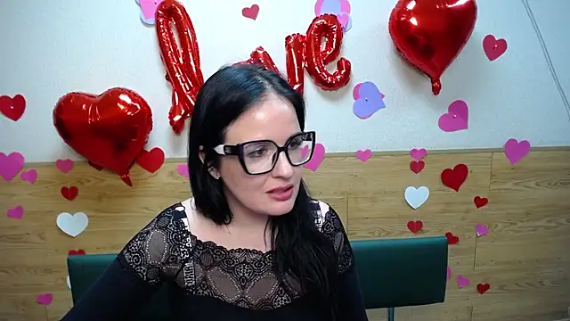 Snapshot of TayaBoret chatting on 3, 2, 2025 TayaBoret online show from 3, 2, 2025