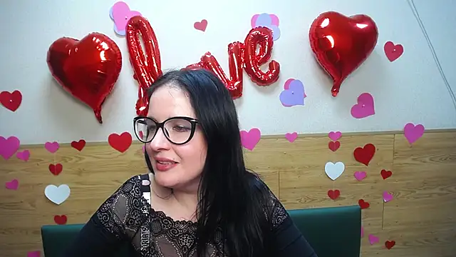 Snapshot of TayaBoret chatting on 4, 2, 2025 TayaBoret online show from 4, 2, 2025