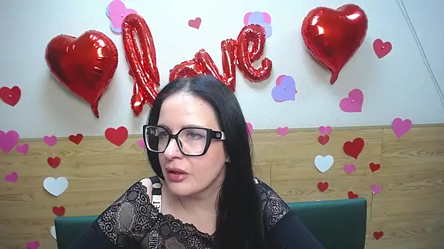 Snapshot of TayaBoret chatting on 4, 2, 2025 TayaBoret online show from 4, 2, 2025