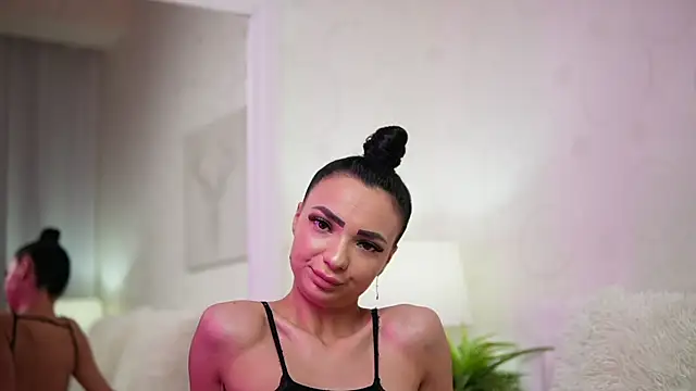 MaraJolie online show from 28, 1, 2025