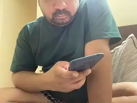 coolboy6566 online show from 16, 9, 2025