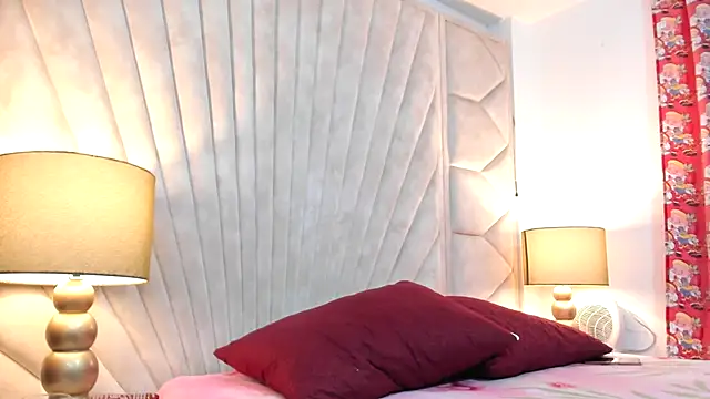 Snapshot of Jade_squirtt chatting on 18, 11, 2025 Jade squirtt online show from 18, 11, 2025