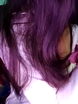 Reena Singh53 online show from 9, 1, 2025