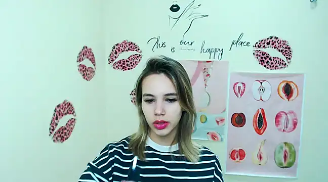 Snapshot of _StAcY chatting on 8, 12, 2024 StAcY online show from 8, 12, 2024