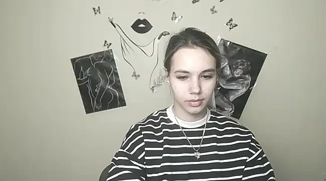 Snapshot of _StAcY chatting on 5, 1, 2025 StAcY online show from 5, 1, 2025