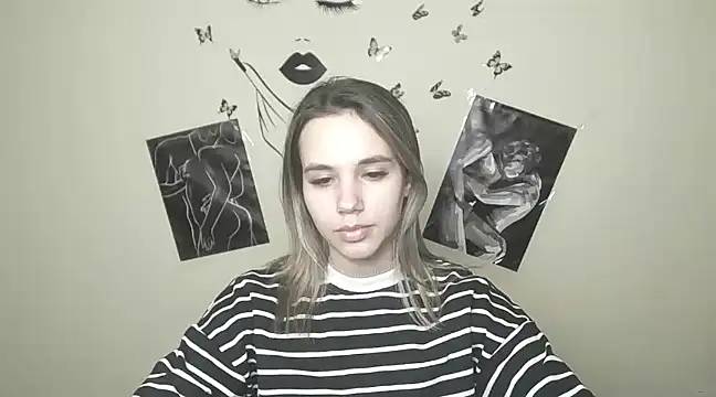 Snapshot of _StAcY chatting on 5, 1, 2025 StAcY online show from 5, 1, 2025