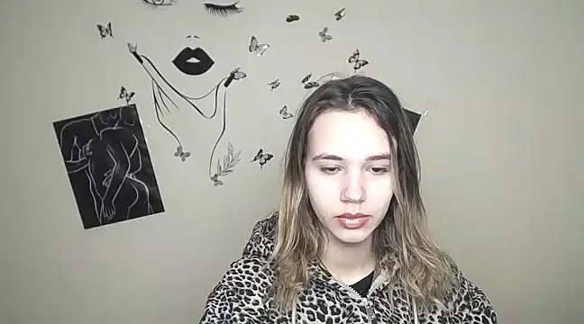 Snapshot of _StAcY chatting on 5, 3, 2025 StAcY online show from 5, 3, 2025