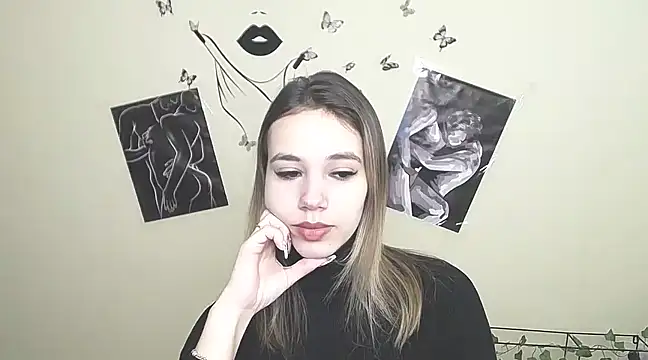 Snapshot of _StAcY chatting on 10, 3, 2025 StAcY online show from 10, 3, 2025