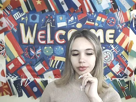 Snapshot of _StAcY chatting on 15, 9, 2025 StAcY online show from 15, 9, 2025