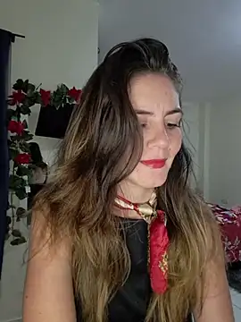 Snapshot of Hanny_24 chatting on 17, 12, 2025 Hanny 24 online show from 17, 12, 2025