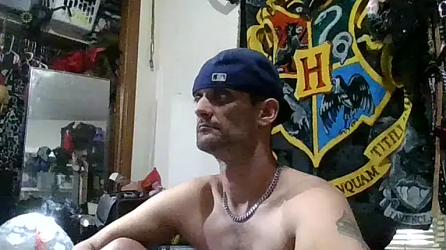 Snapshot of slinginbigD chatting on 5, 1, 2026 slinginbigD online show from 5, 1, 2026