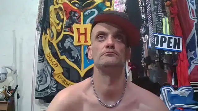 Snapshot of slinginbigD chatting on 11, 1, 2026 slinginbigD online show from 11, 1, 2026