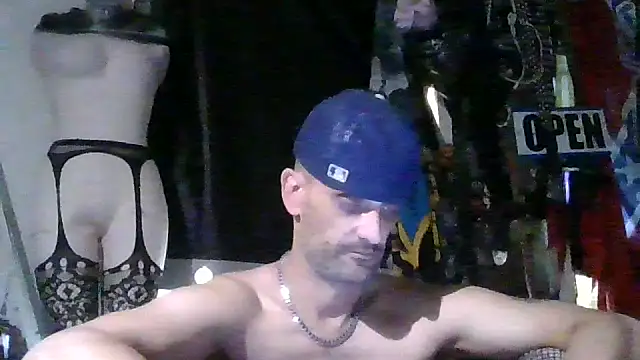 Snapshot of slinginbigD chatting on 16, 1, 2026 slinginbigD online show from 16, 1, 2026